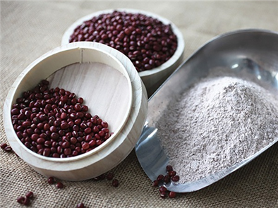 Tiết kiệm chi phí với cách trị mụn đầu đen bằng bột đậu đỏ tại nhà